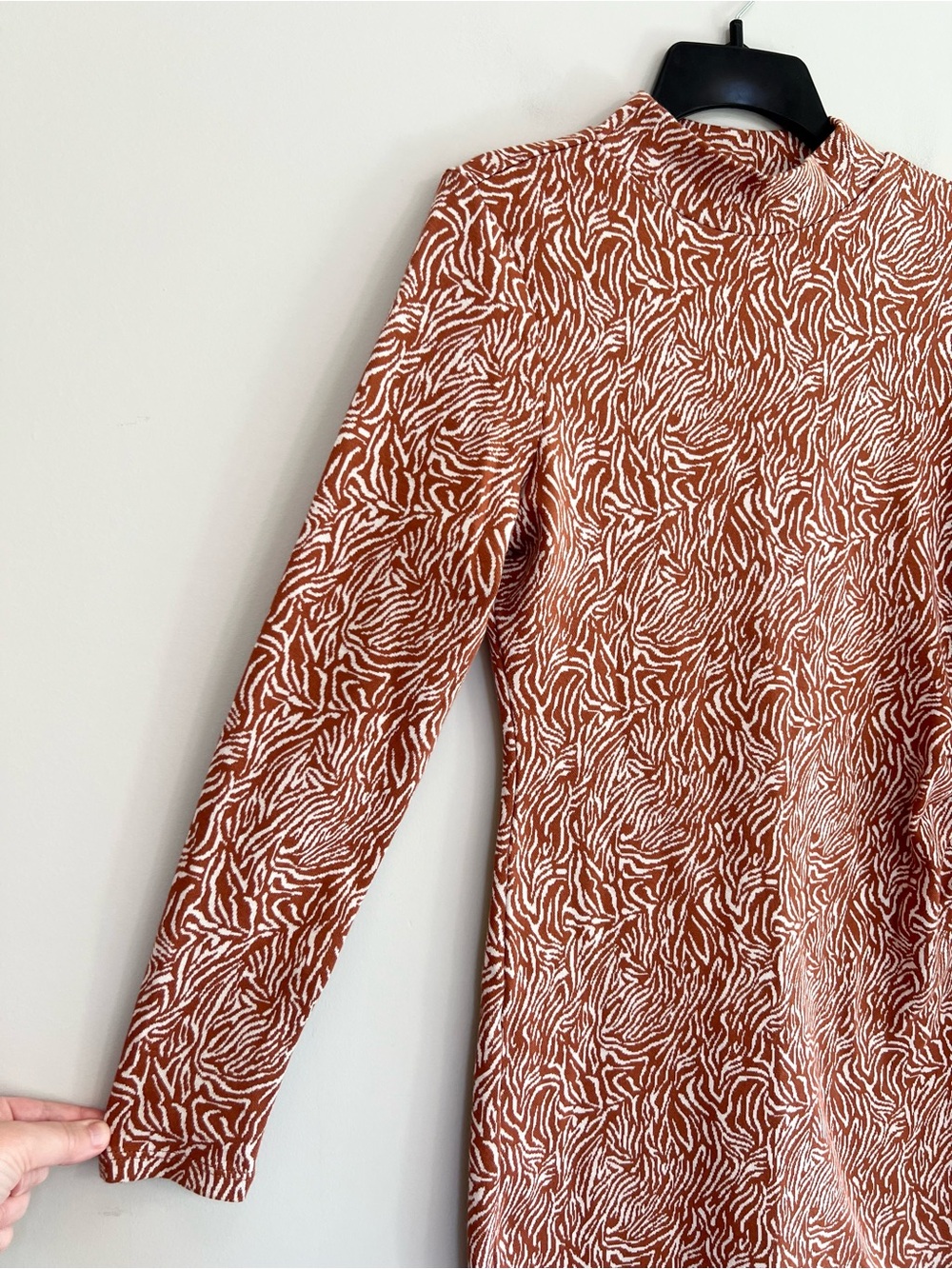 Kettlewell Tiger Burnt Orange Brown Stripe Mock Neck Safari Sheath Dress, size S - Picture 5 of 9